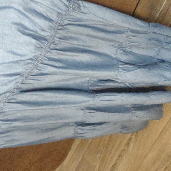 dress - Picture 3 of 4